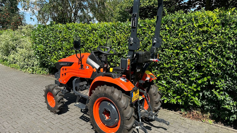 Avenger 26 PK Hydraustaat Demo, Aanbieding + Weidesleep al vanaf € 180,- p/maand.