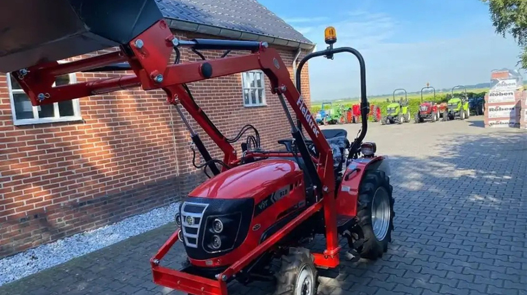 Fieldtrac 918, met voorlader Aanbieding + Weidesleep al vanaf € 191,- per maand.