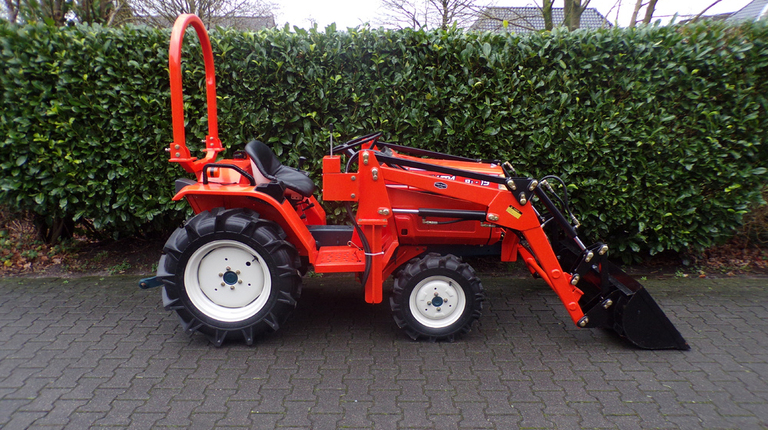 Kubota B1-15 met voorlader, al vanaf € 99,- p/maand.