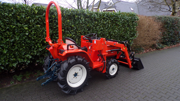 Kubota B1-15 met voorlader, al vanaf € 99,- p/maand.