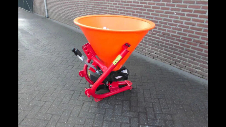 Kunstmest / Zoutstrooier 200 Liter